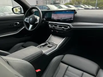 330 i xD M Sport ACC HuD HiFi Memory DAB Komfort