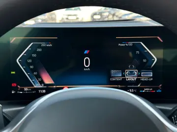 330 i xD M Sport ACC HuD HiFi Memory DAB Komfort