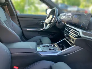 330i xDrive Lim. M Sport PRO HUD LC Prof. DA Pro