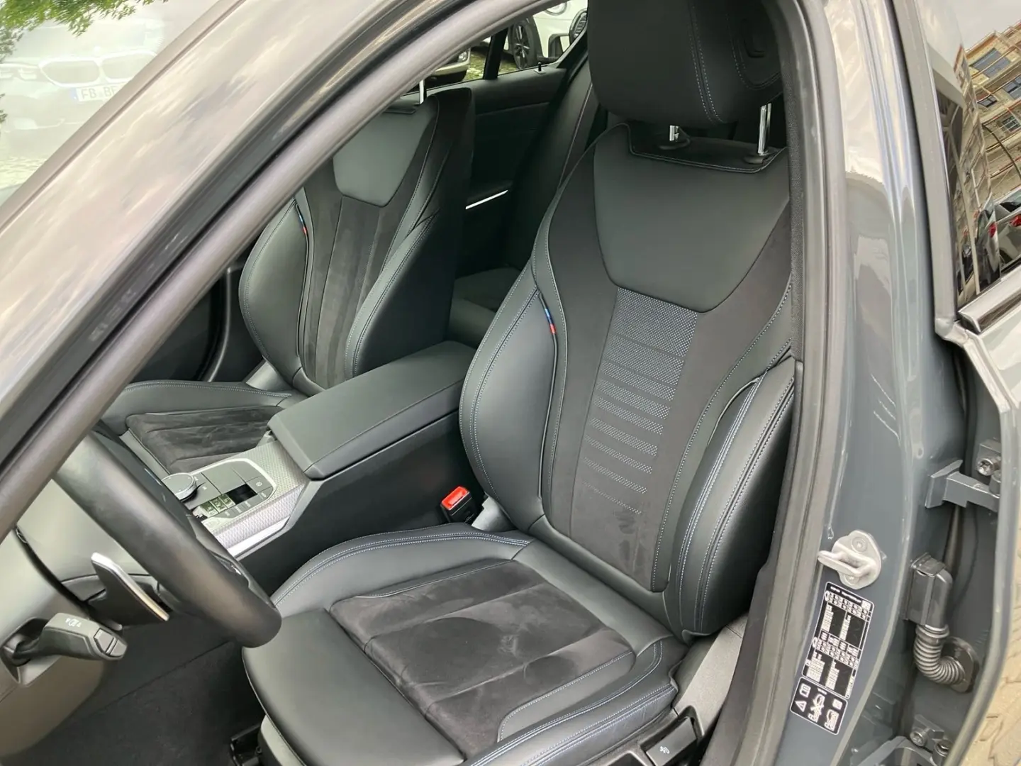 330i xDrive Lim. M Sport PRO LC Plus ad.LED H K