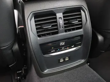 M340i xDrive M SPORT LCPROF HUD ESITZE KAMERA LE