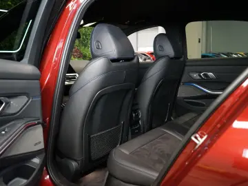 M340i xDRIVE LASER H K HUD CAMERA 46.942€ NETTO