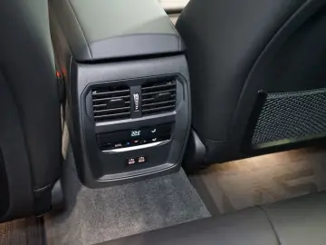 M340i xDRIVE LASER H K HUD CAMERA 46.942€ NETTO