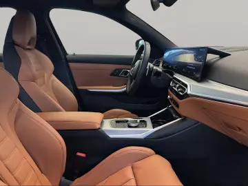 M340i xDrive Limousine LiveCockpitProf Kamera