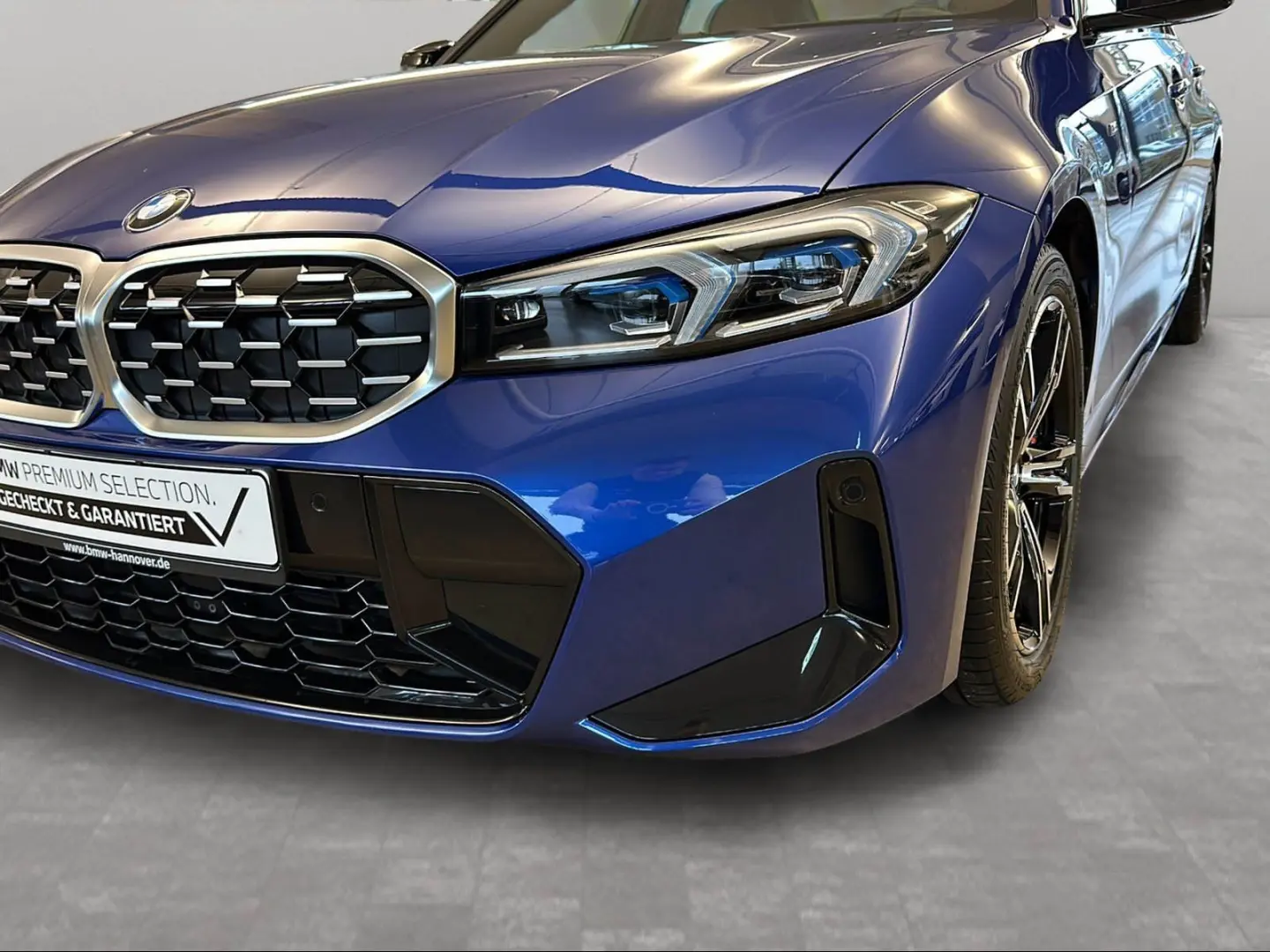 M340i xDrive Limousine LiveCockpitProf Kamera