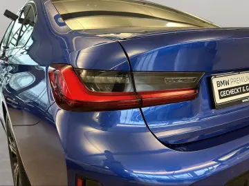 M340i xDrive Limousine LiveCockpitProf Kamera