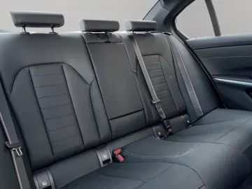 M340i xDrive Limousine Leder  M Sportbremse rot