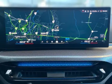 M340i xDrive Limousine Facelift HUD PA DA Pro LR