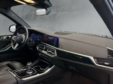 X5 xDRIVE30d M SPORT LC PROF HuD AHK KAMERA 360