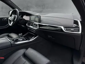 X5 xDRIVE 40d M SPORT LC PROF AHK ACC LASERLICHT