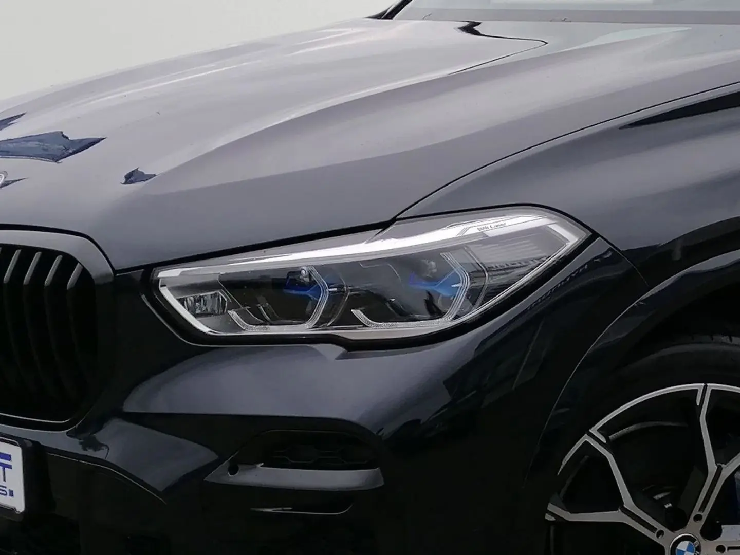 X5 xDrive30d M-Paket Laser HUD StandHZG SkyLoung