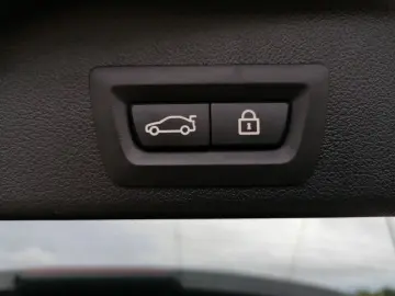 X5 xDrive30d M-Paket Laser HUD StandHZG SkyLoung