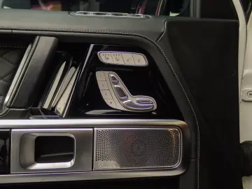 Mercedes-Benz G 350   AMG Line