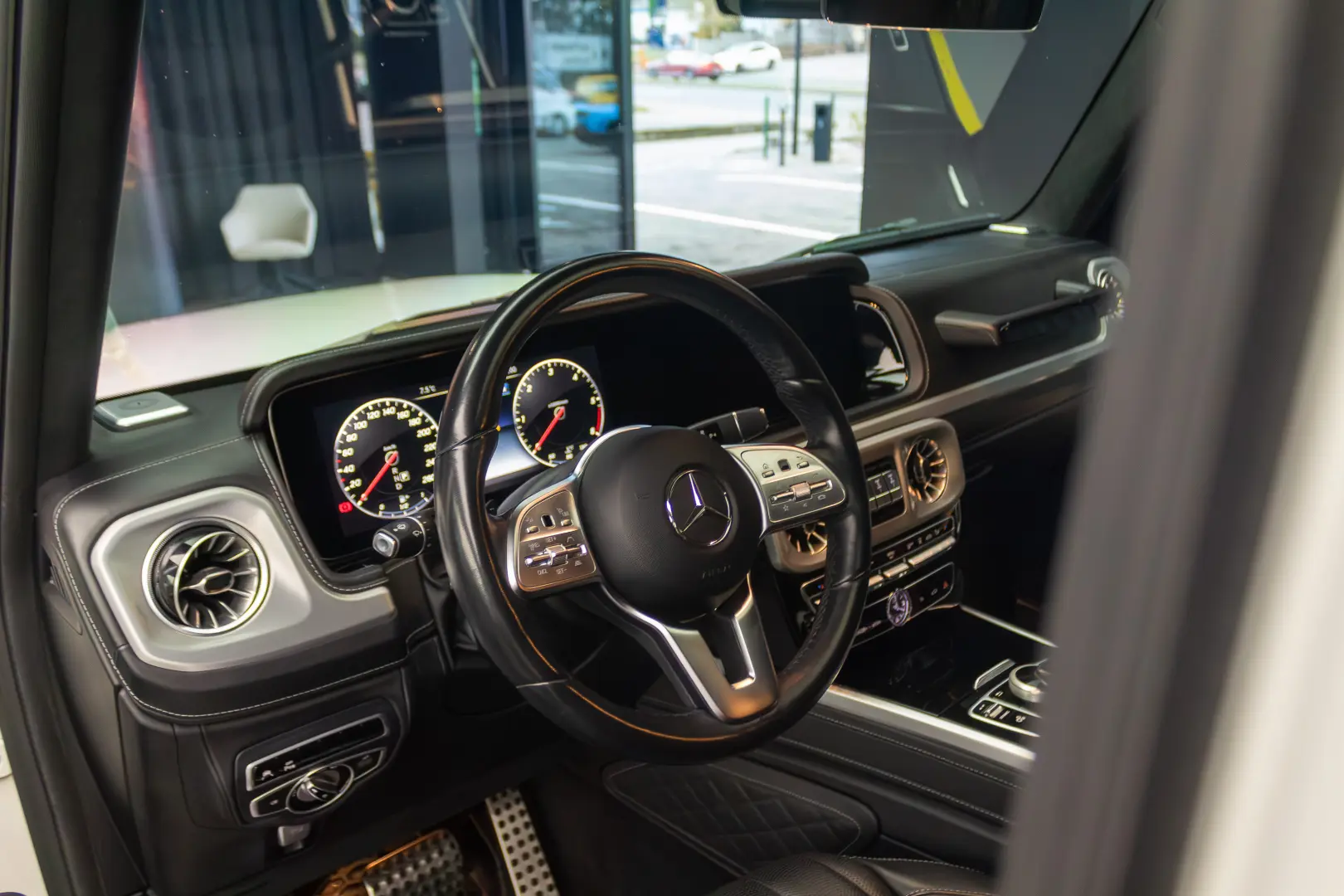 Mercedes-Benz G 350   AMG Line