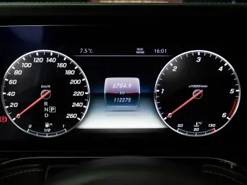 Mercedes-Benz G 350   AMG Line