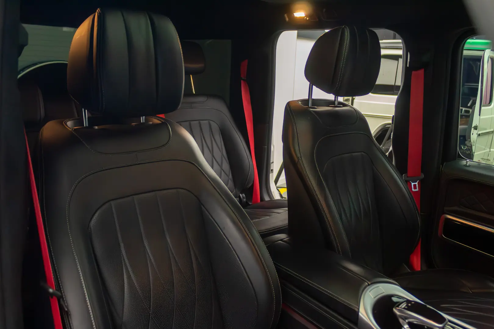 Mercedes-Benz G 350   AMG Line