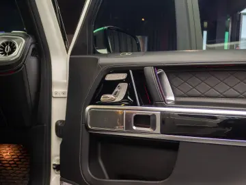 Mercedes-Benz G 350   AMG Line