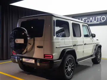 Mercedes-Benz G 350   AMG Line