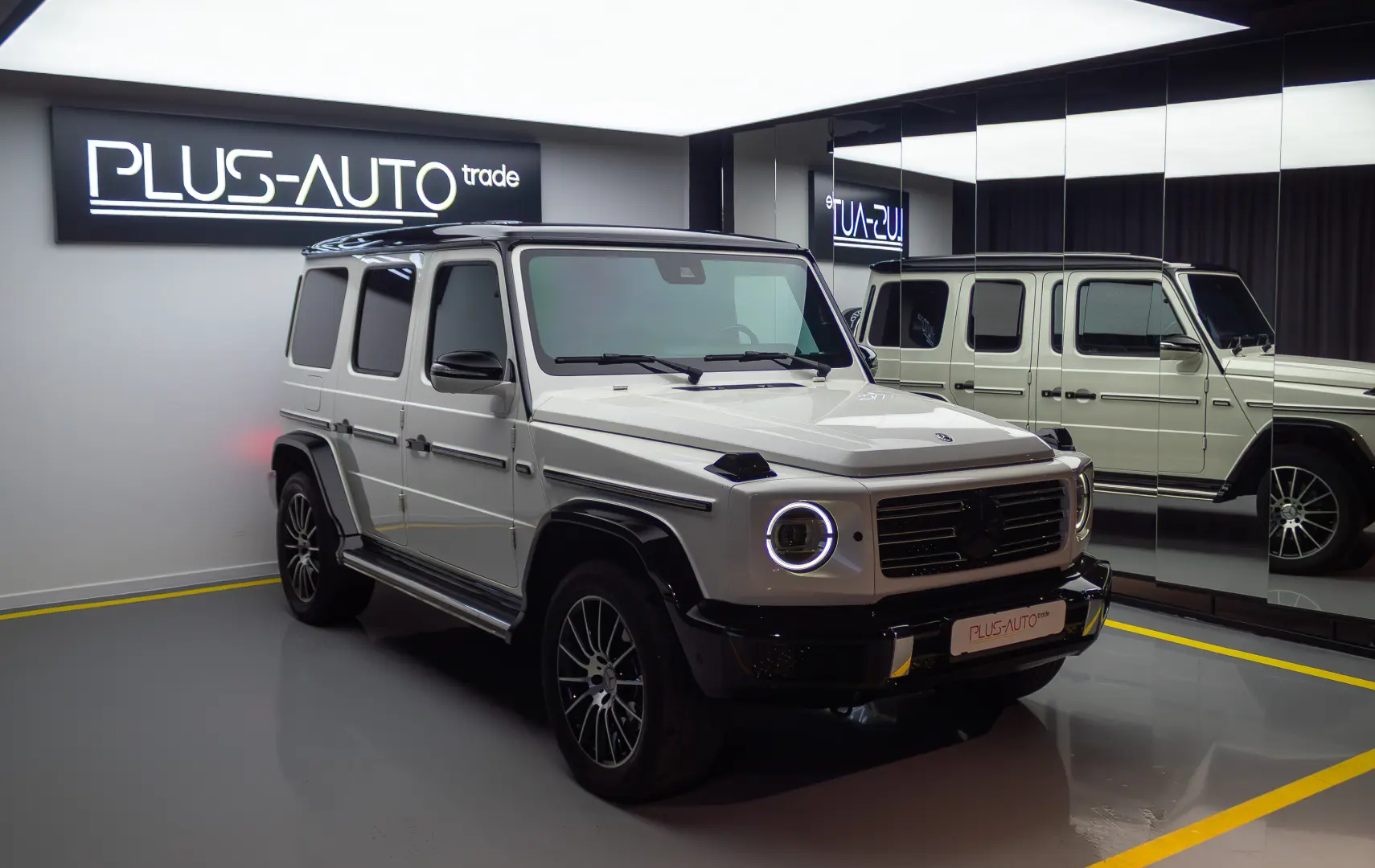 Mercedes-Benz G 350   AMG Line