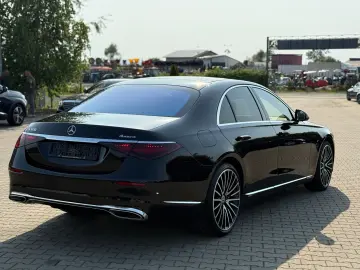 Mercedes-Benz S 500