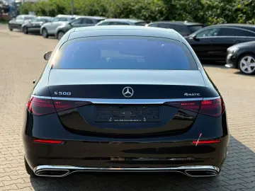 Mercedes-Benz S 500