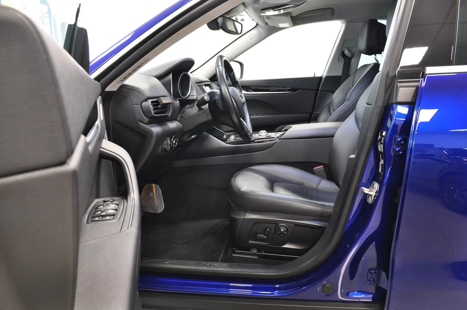 Maserati Levante Q4 340 CP 3.0i Turbo