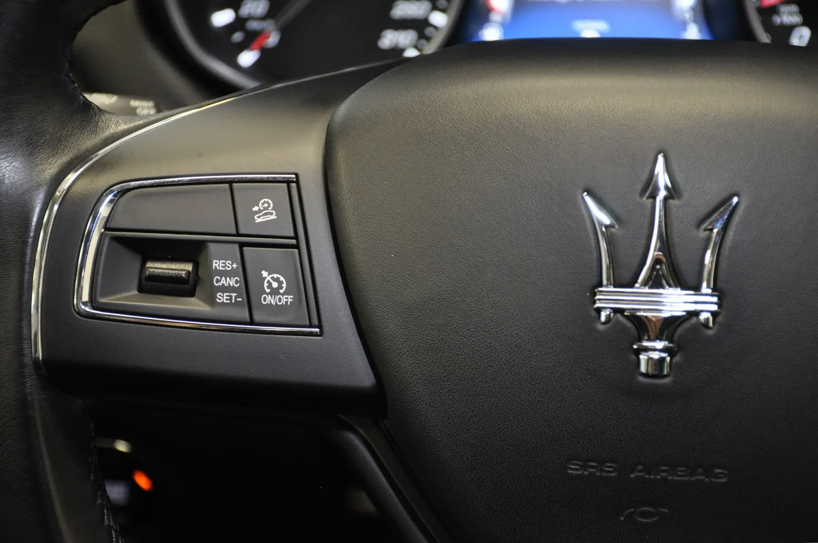 Maserati Levante Q4 340 CP 3.0i Turbo