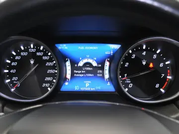 Maserati Levante Q4 340 CP 3.0i Turbo