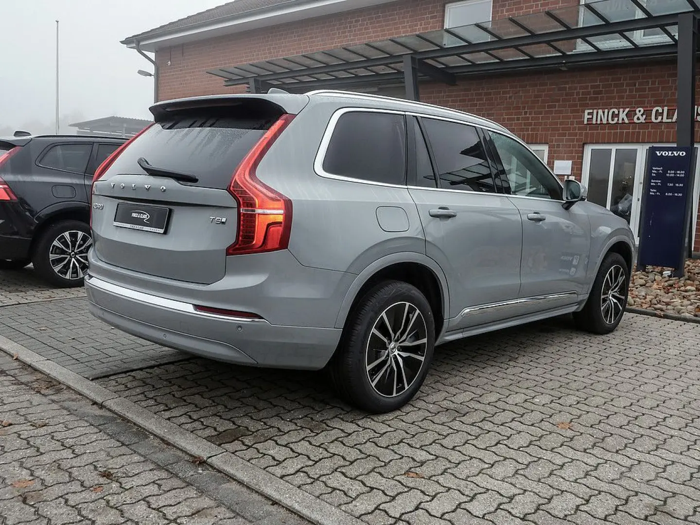 XC90 T8 AWD Core