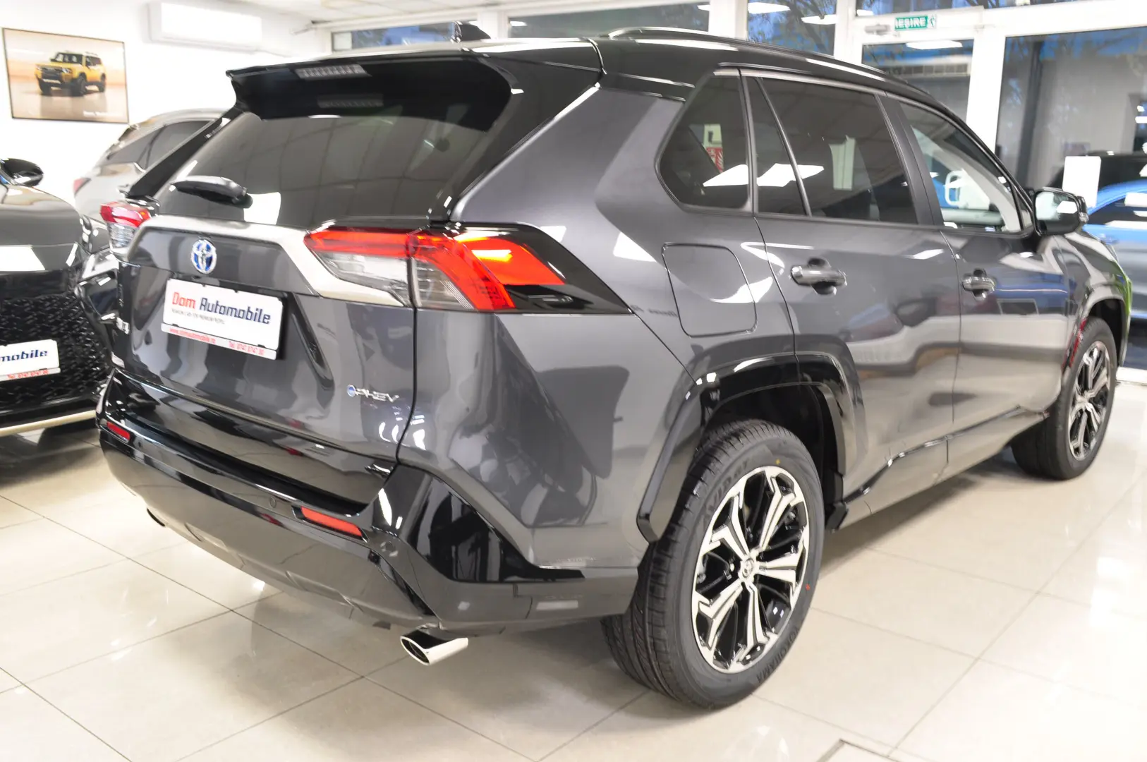 Toyota RAV4 Plug In Hybrid STYLE Edition FULL