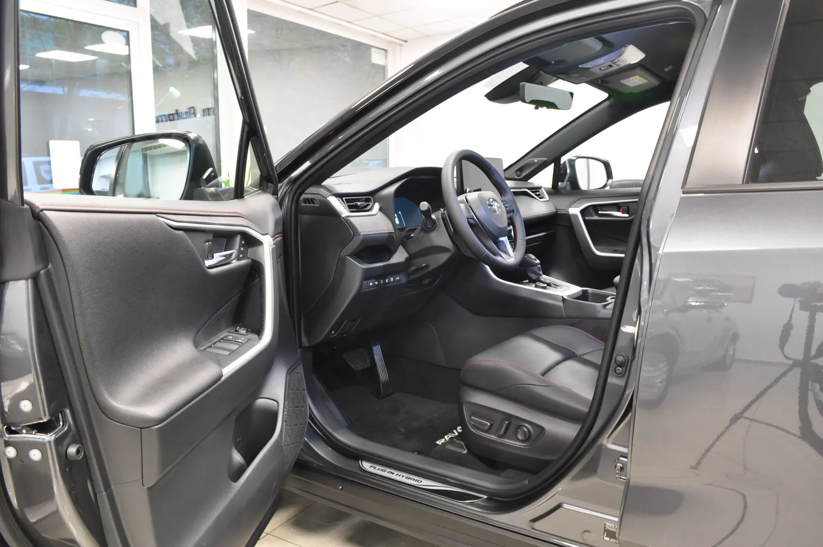 Toyota RAV4 Plug In Hybrid STYLE Edition FULL