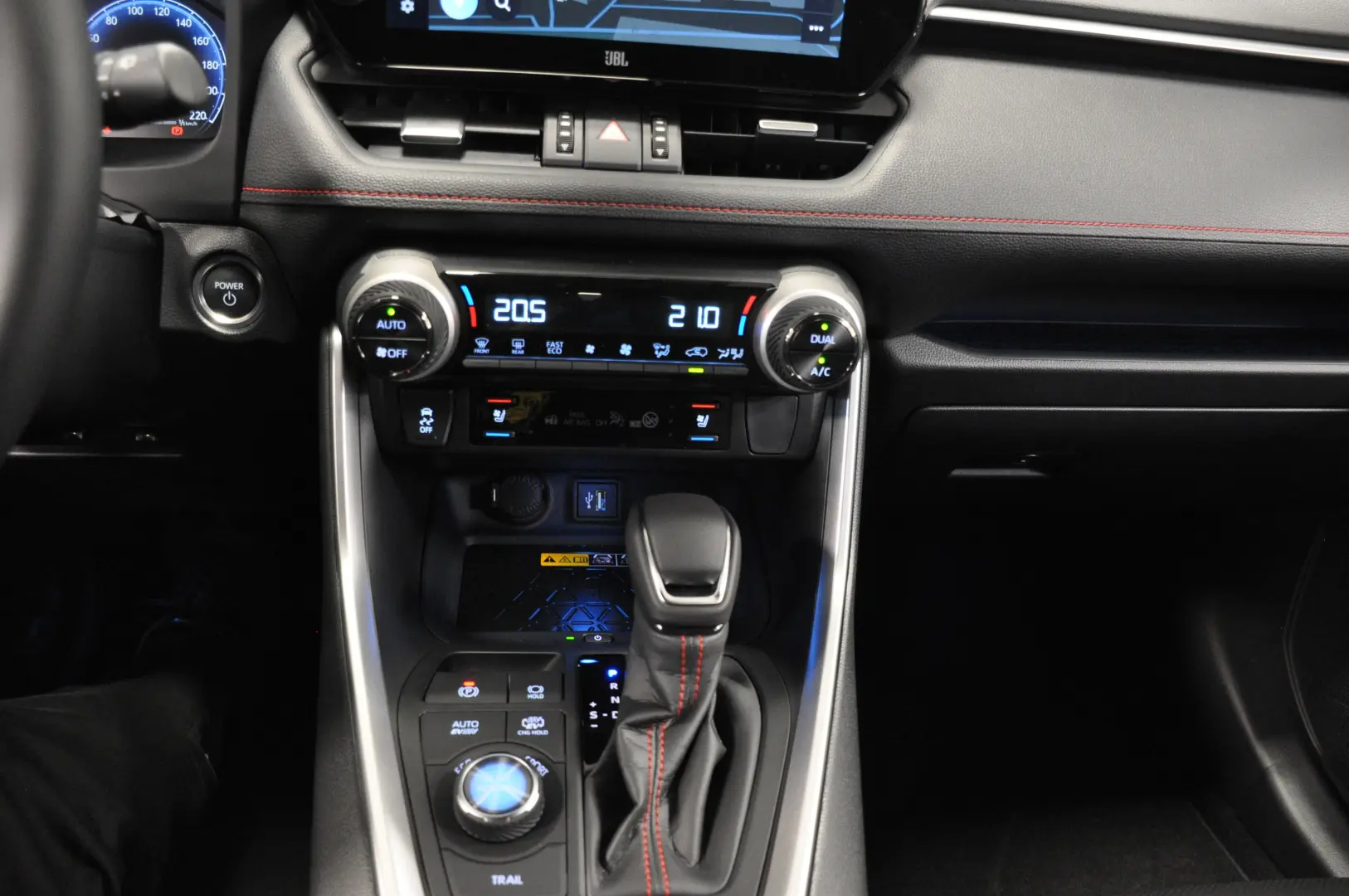 Toyota RAV4 Plug In Hybrid STYLE Edition FULL