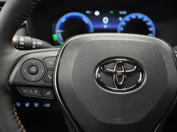 Toyota RAV4 Plug In Hybrid STYLE Edition FULL