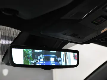 Toyota RAV4 Plug In Hybrid STYLE Edition FULL