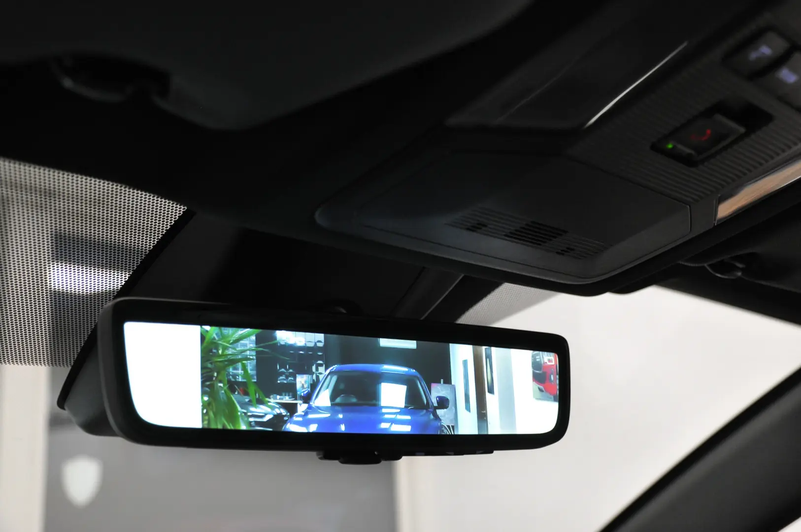 Toyota RAV4 Plug In Hybrid STYLE Edition FULL