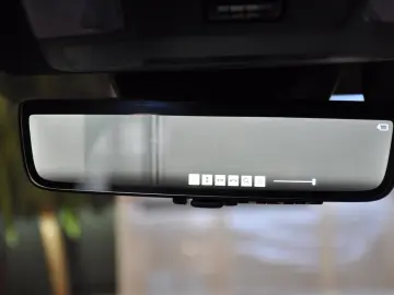 Toyota RAV4 Plug In Hybrid STYLE Edition FULL