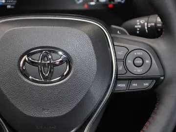 Toyota RAV4 Plug In Hybrid STYLE Edition FULL