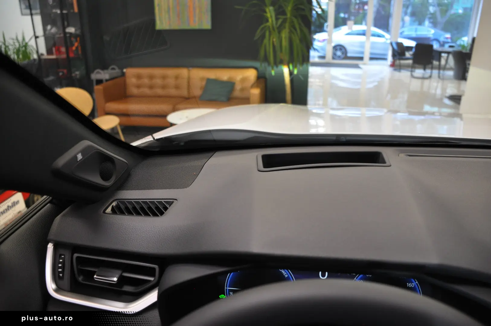 Toyota RAV4 Plug In Hybrid STYLE Edition FULL