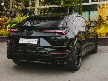 Lamborghini URUS S