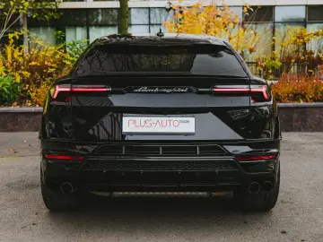 Lamborghini URUS S