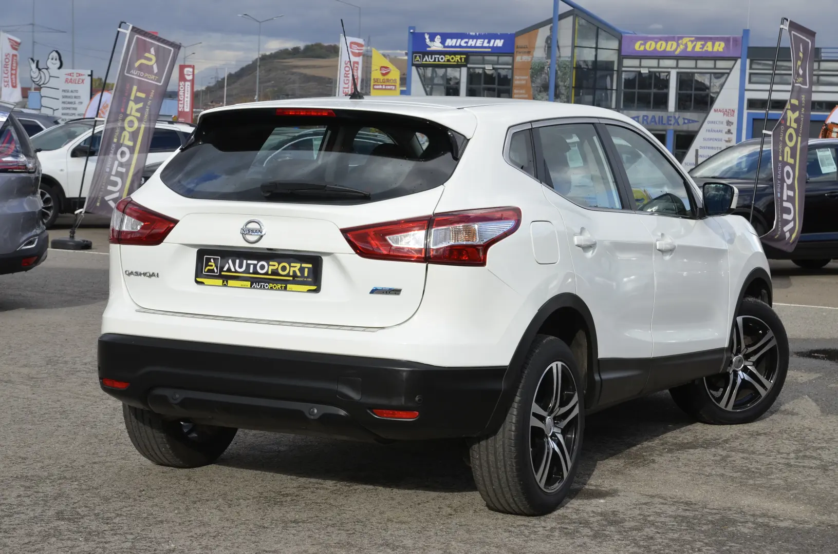 NISSAN Qashqai 1.6 DCi