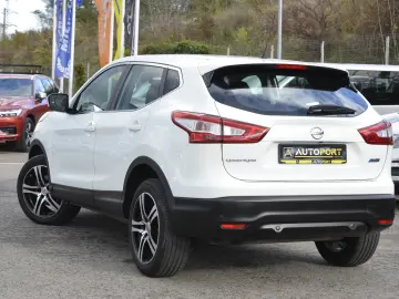 NISSAN Qashqai 1.6 DCi