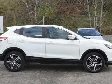 NISSAN Qashqai 1.6 DCi