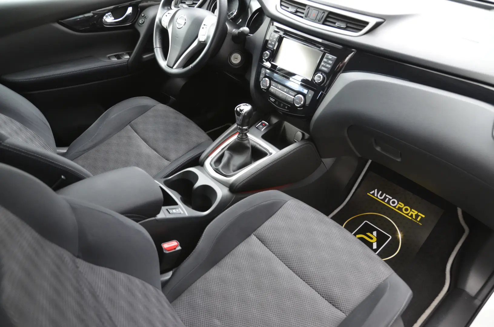 NISSAN Qashqai 1.6 DCi