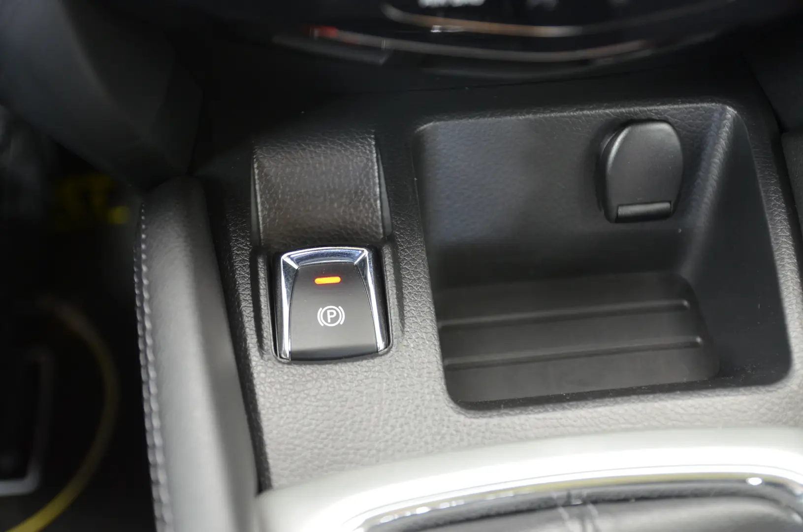 NISSAN Qashqai 1.6 DCi