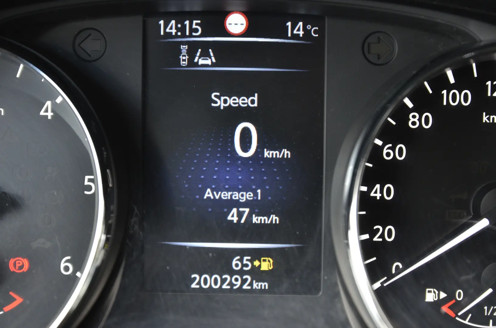 NISSAN Qashqai 1.6 DCi