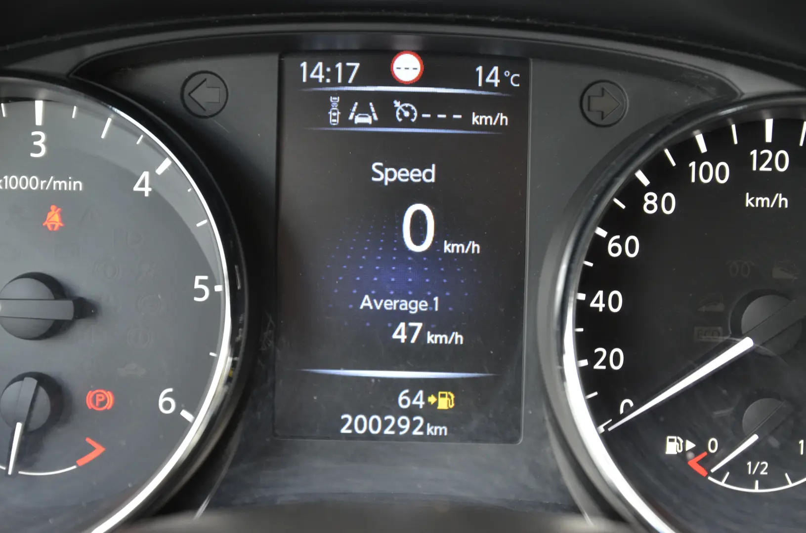 NISSAN Qashqai 1.6 DCi