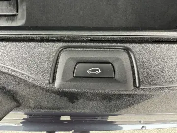 X5 xDrive40i M Sport AHK HeadUp Adapt LED eSitze