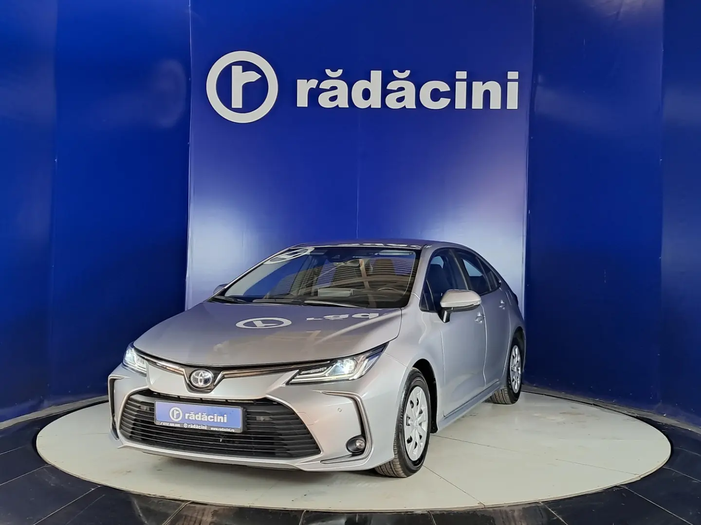 TOYOTA COROLLA BUSINESS HSD E-CVT 1.8i-98CP