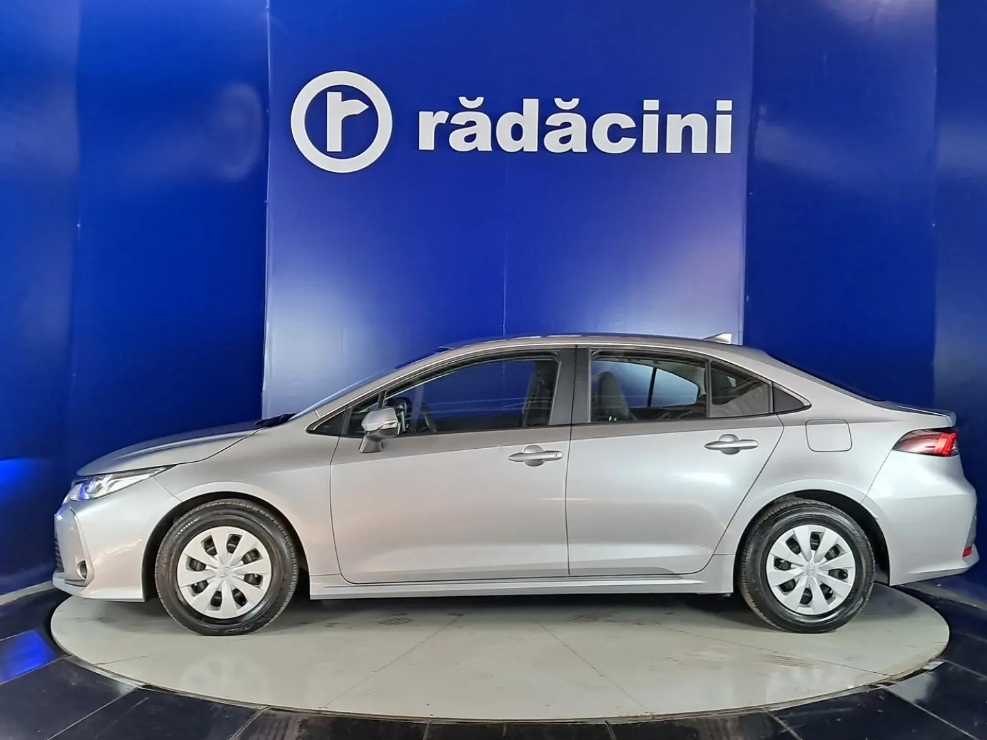 TOYOTA COROLLA BUSINESS HSD E-CVT 1.8i-98CP